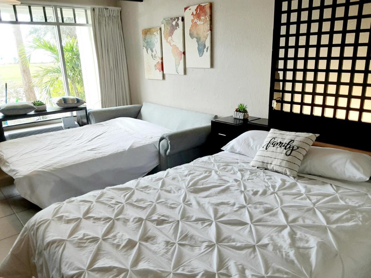 Charming One Bedroom Resort-Style Studio With Pool And Beach Access Ruskin Zewnętrze zdjęcie